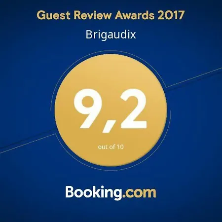 Brigaudix Apartament *